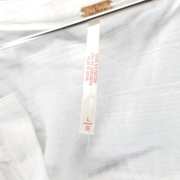 Free People Blouse Womens L White Puff Sleeve Button Front Crop Boho Ruffle Hem - Picture 4 of 10